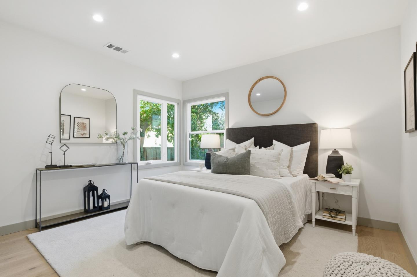 Detail Gallery Image 21 of 42 For 1100 9th Ave, San Mateo,  CA 94402 - 3 Beds | 3/1 Baths