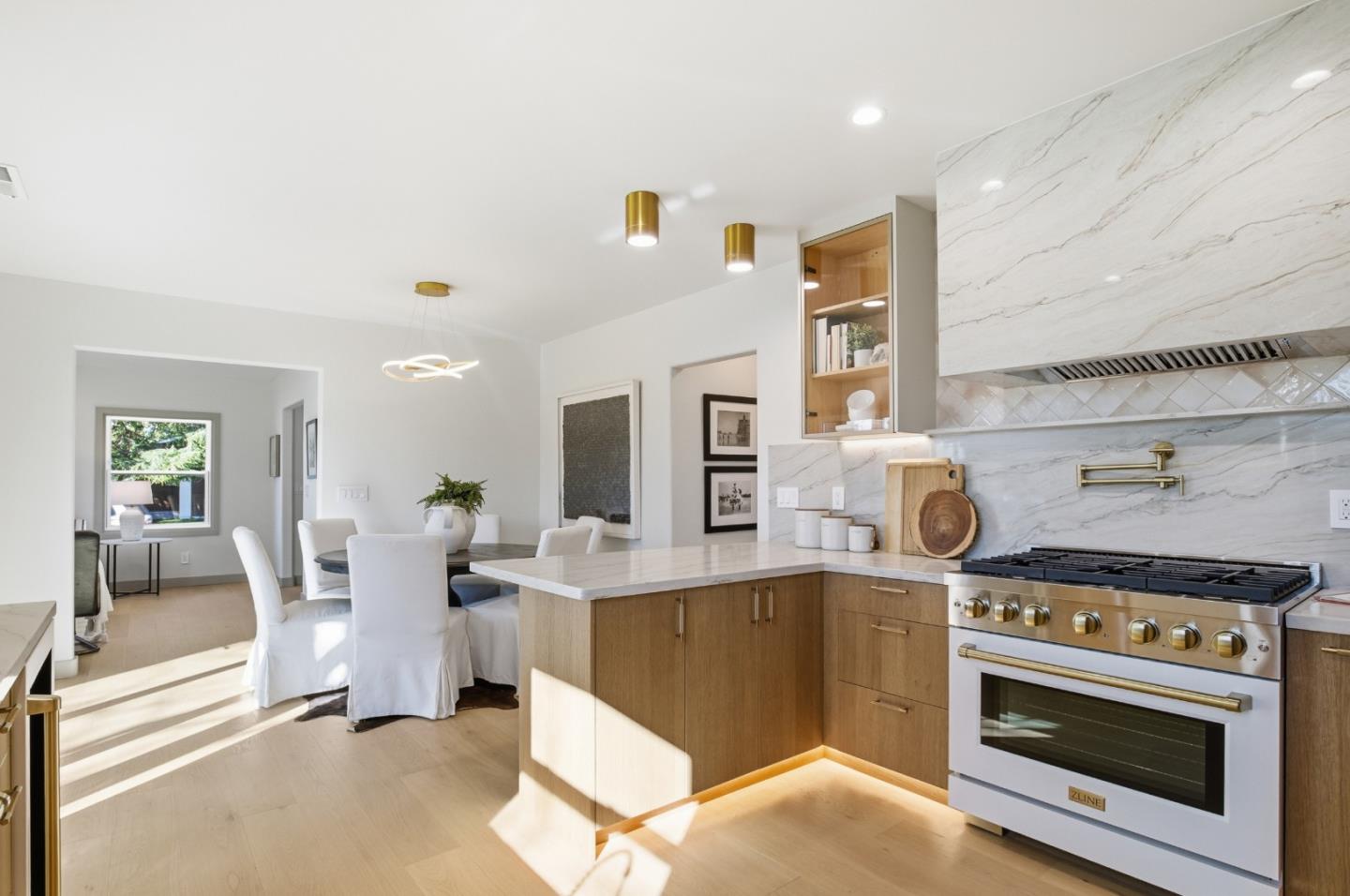 Detail Gallery Image 26 of 42 For 1100 9th Ave, San Mateo,  CA 94402 - 3 Beds | 3/1 Baths