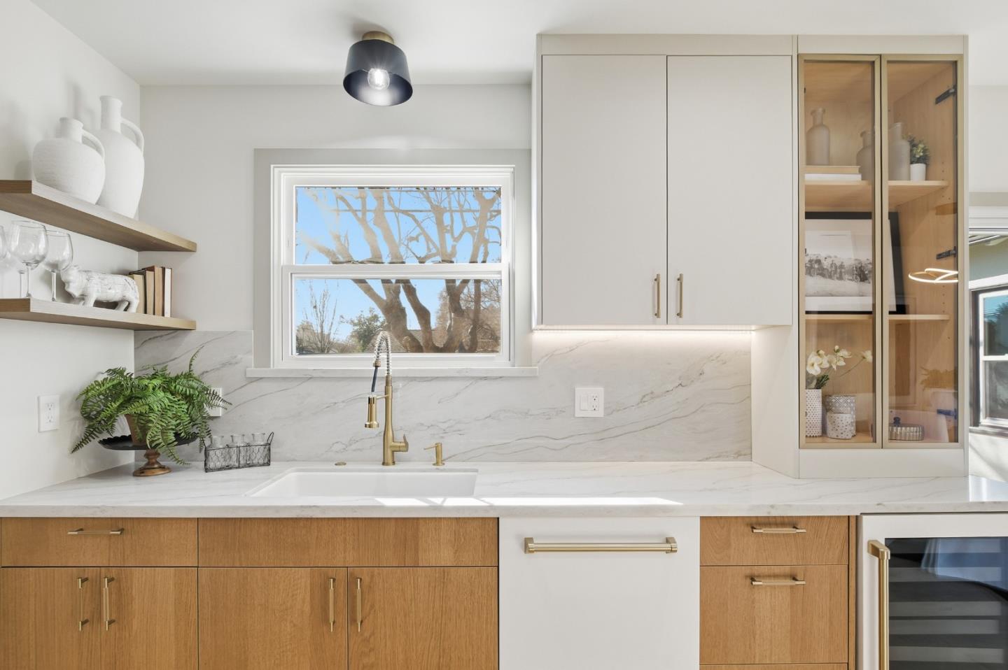 Detail Gallery Image 32 of 42 For 1100 9th Ave, San Mateo,  CA 94402 - 3 Beds | 3/1 Baths