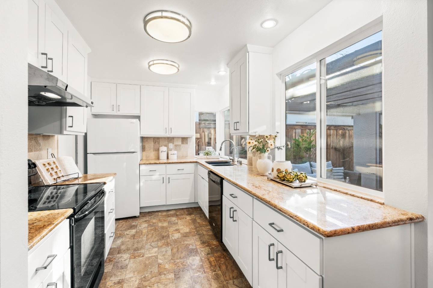 Photo #15: ML82031328 Listing: Photo #15