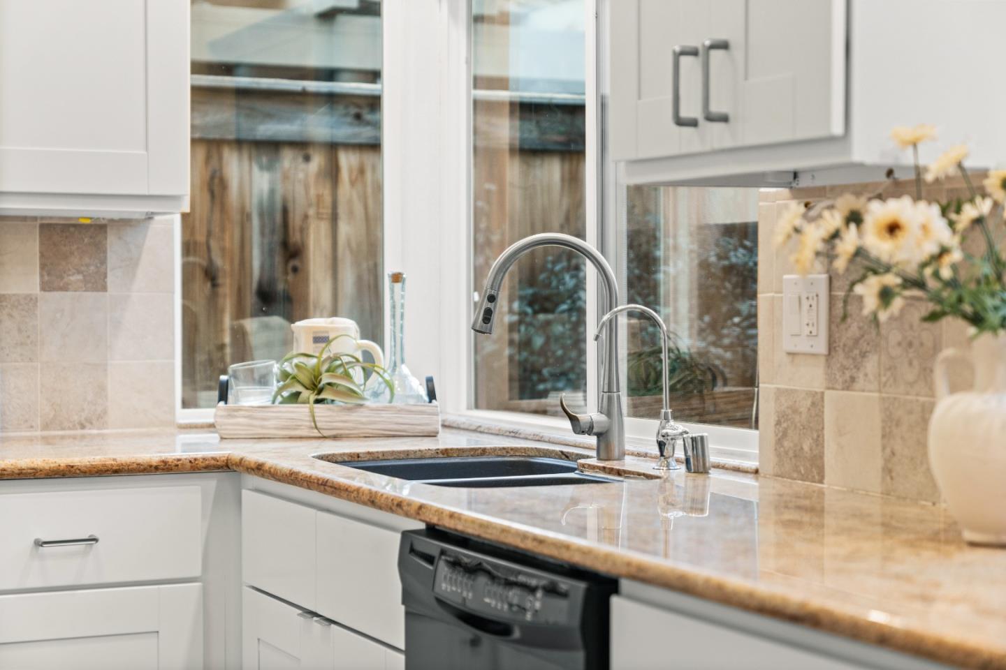 Photo #16: ML82031328 Listing: Photo #16