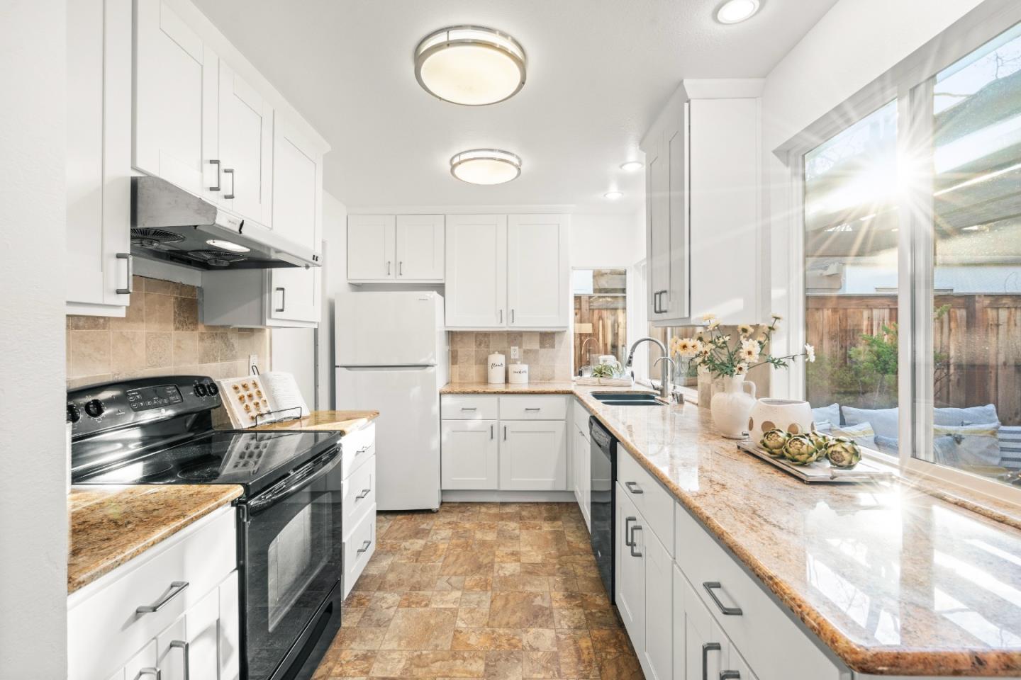 Photo #18: ML82031328 Listing: Photo #18