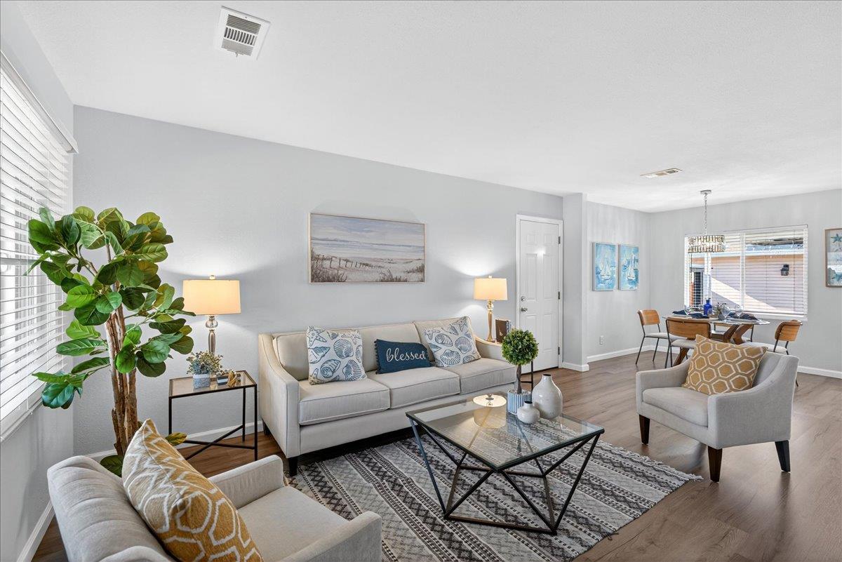 Detail Gallery Image 7 of 42 For 19373 San Miguel Ave, Castro Valley,  CA 94546 - 5 Beds | 3 Baths