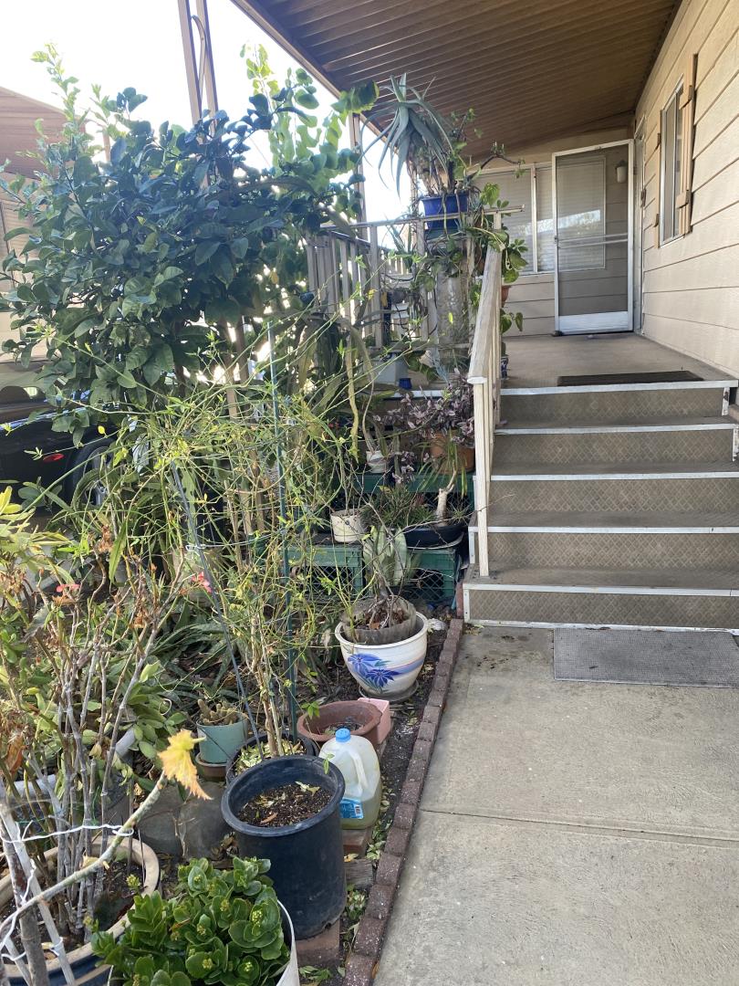 Detail Gallery Image 3 of 12 For 3126 Oakbridge #3126,  San Jose,  CA 95121 - 3 Beds | 2 Baths