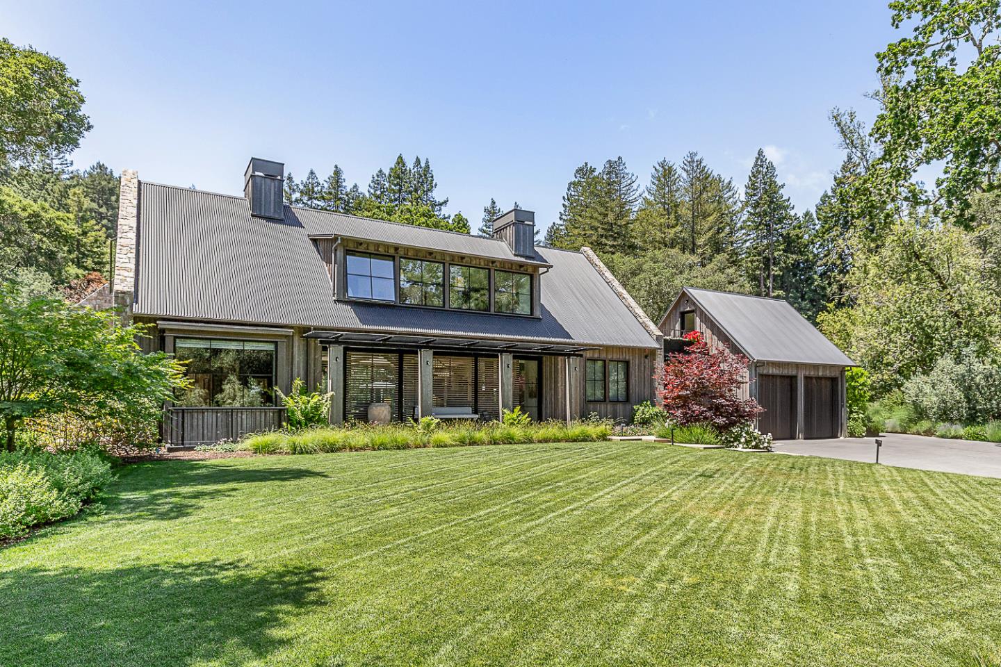 Detail Gallery Image 15 of 22 For 3490 Tripp Rd, Woodside,  CA 94062 - 5 Beds | 5/3 Baths