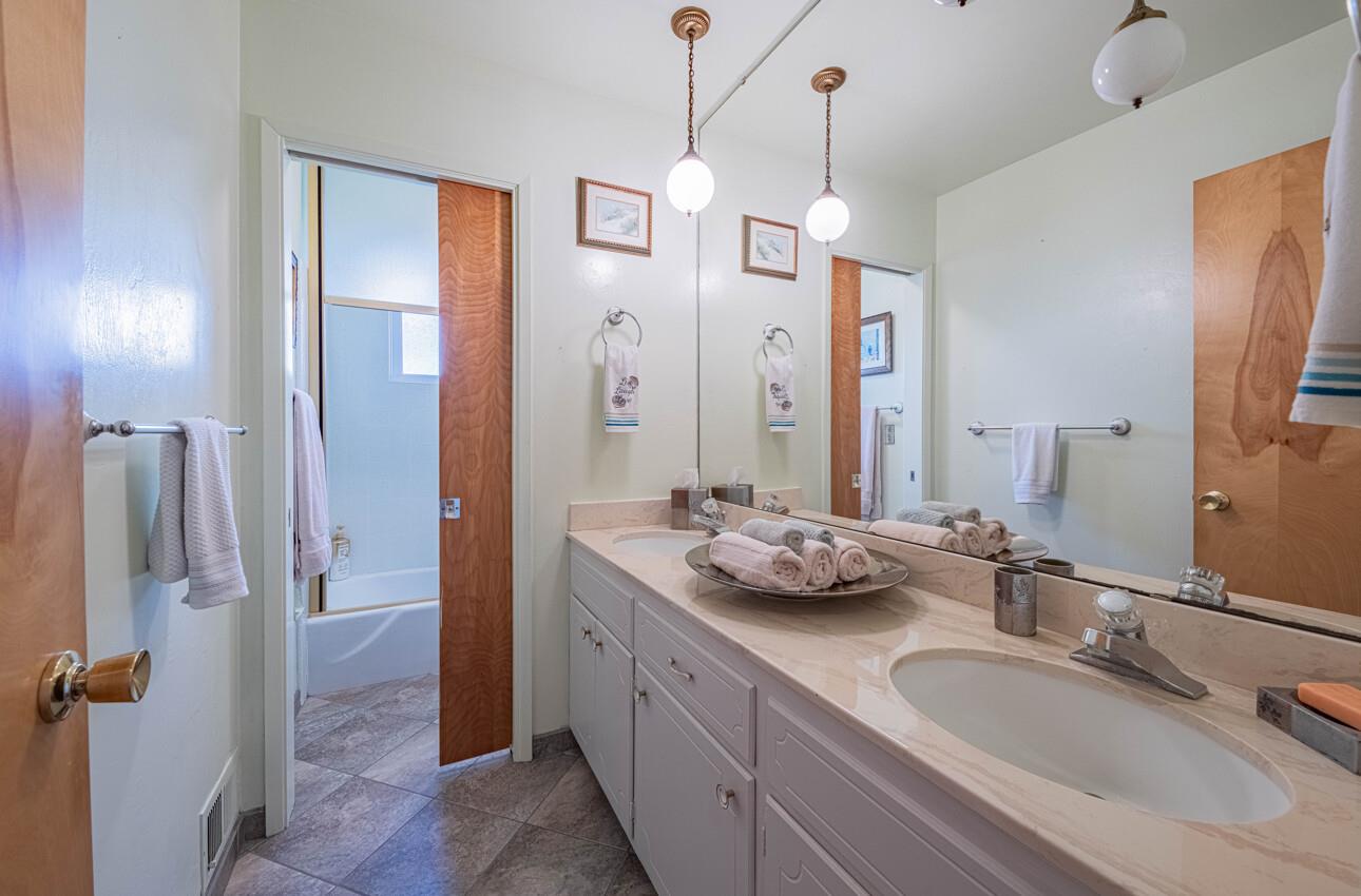 Detail Gallery Image 32 of 39 For 551 San Felipe St, Salinas,  CA 93901 - 3 Beds | 2 Baths
