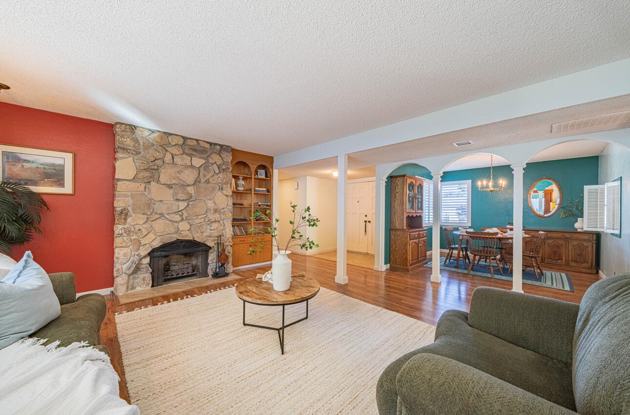 Detail Gallery Image 9 of 39 For 551 San Felipe St, Salinas,  CA 93901 - 3 Beds | 2 Baths