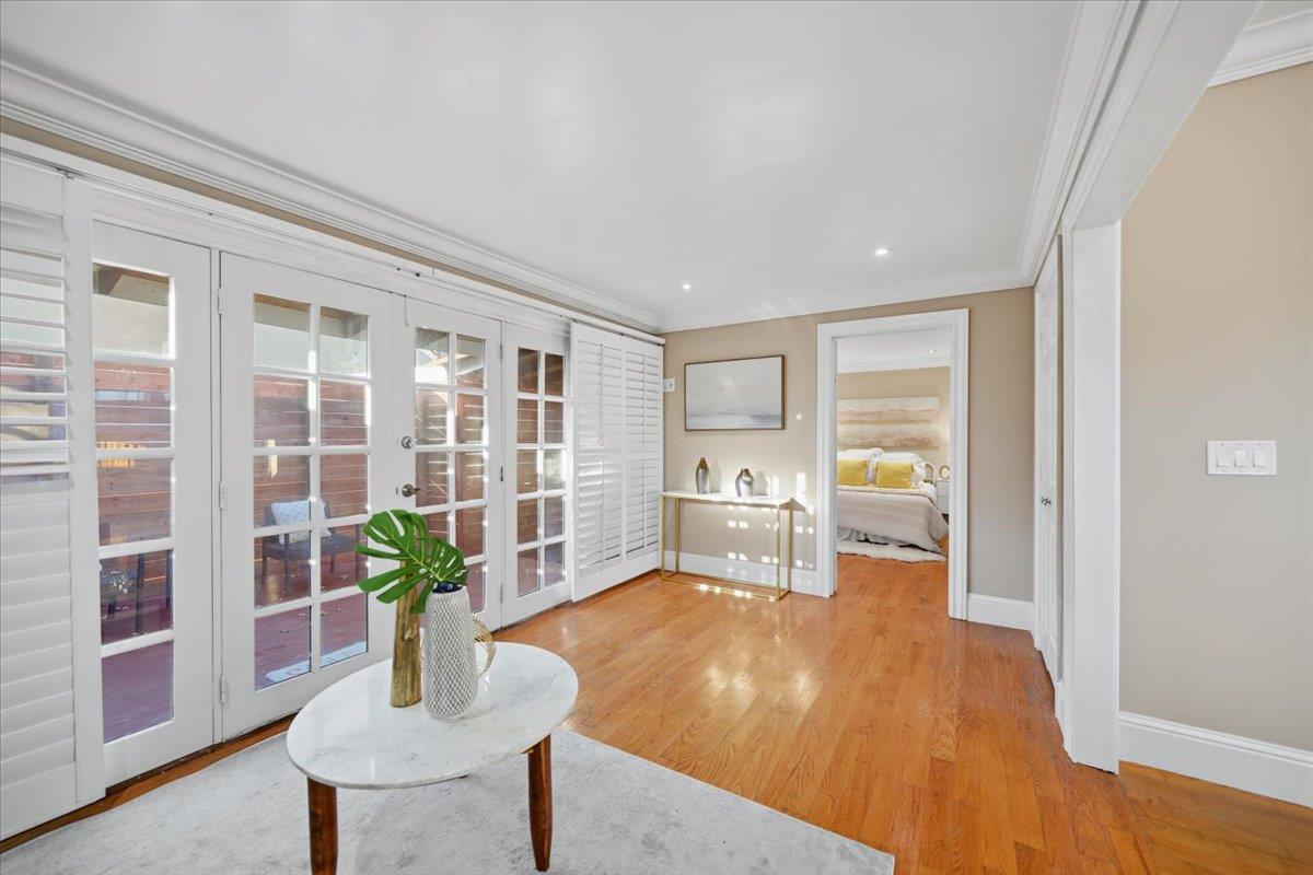 Detail Gallery Image 15 of 31 For 31 Northumberland Ave, Redwood City,  CA 94063 - 3 Beds | 3 Baths