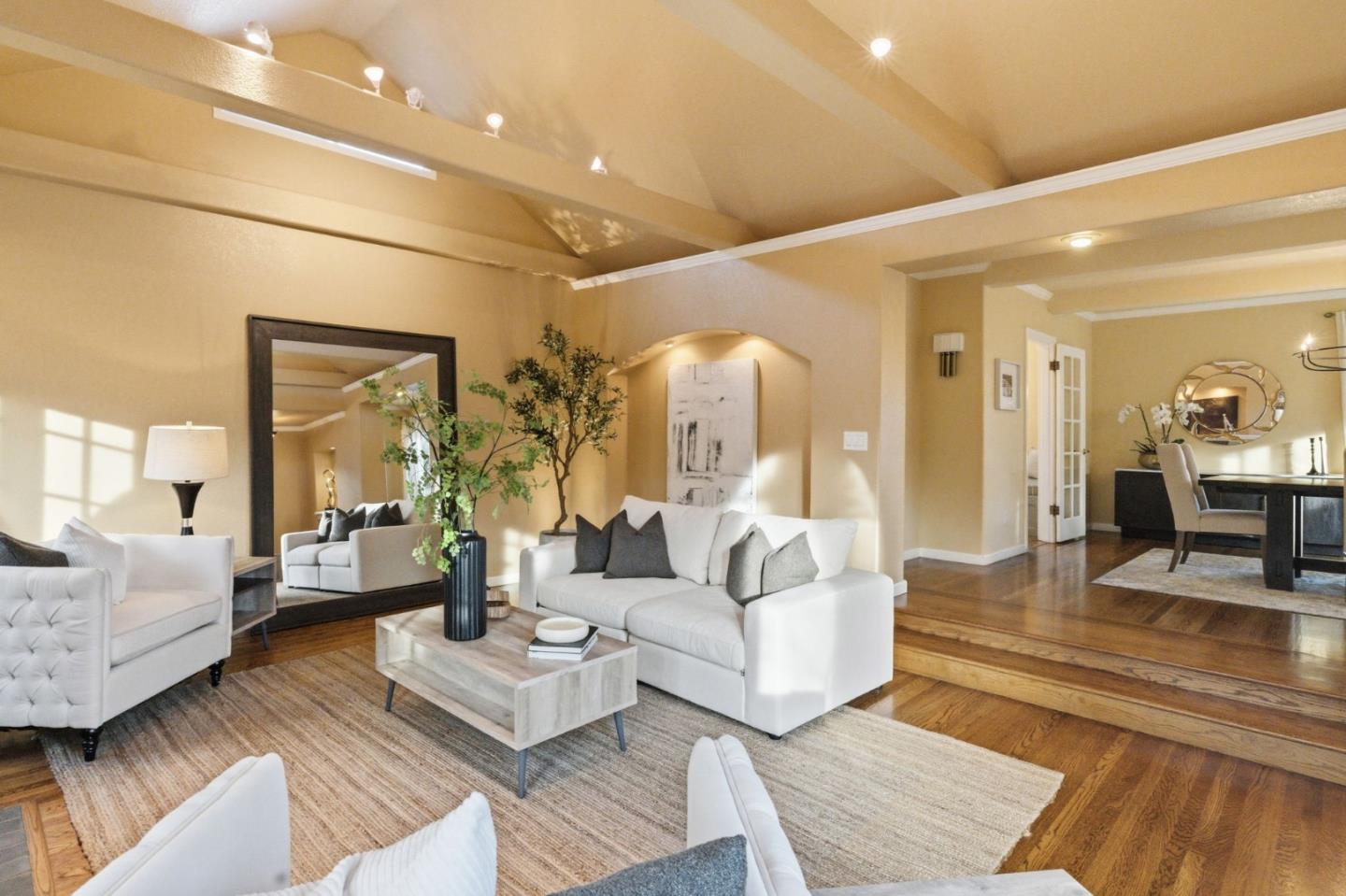 Detail Gallery Image 11 of 64 For 418 Ridge Rd, San Carlos,  CA 94070 - 5 Beds | 3 Baths