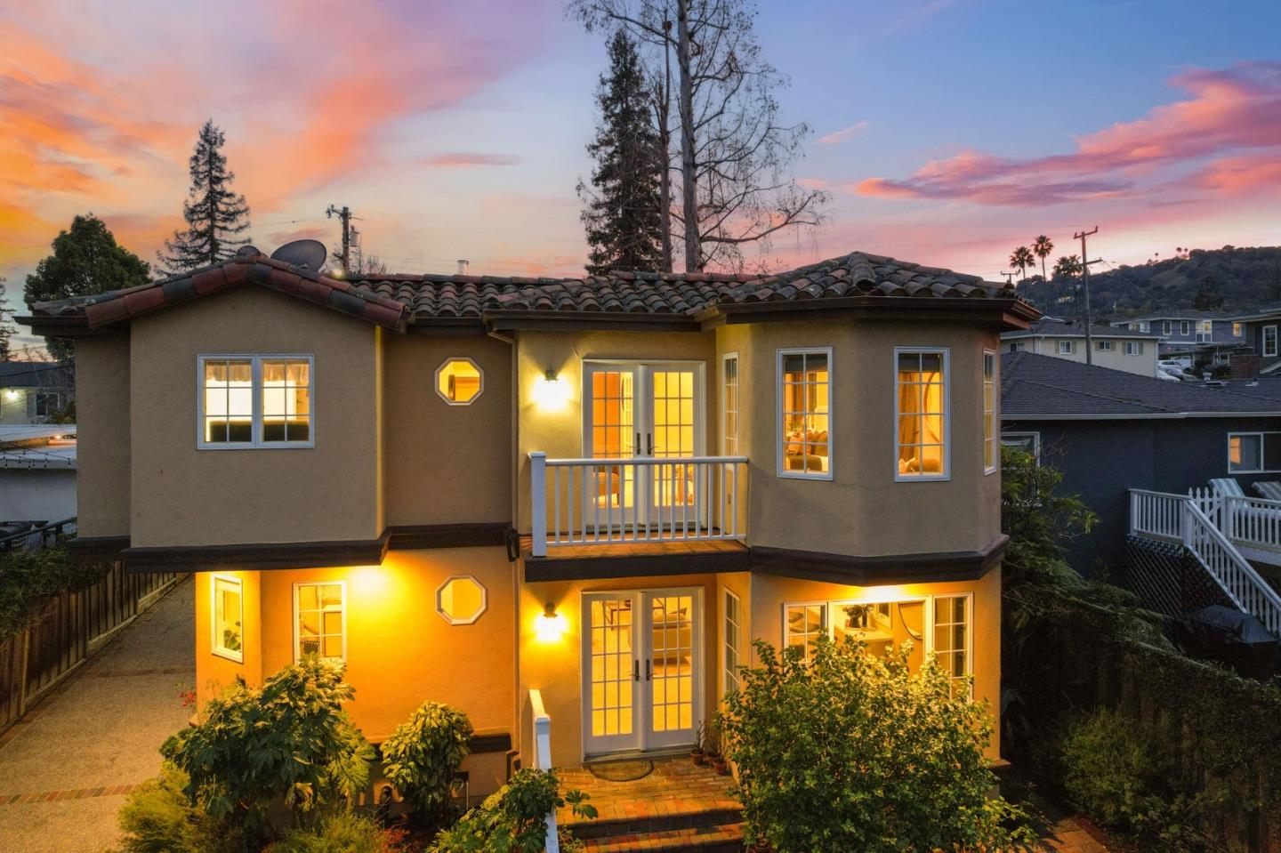 Detail Gallery Image 60 of 64 For 418 Ridge Rd, San Carlos,  CA 94070 - 5 Beds | 3 Baths