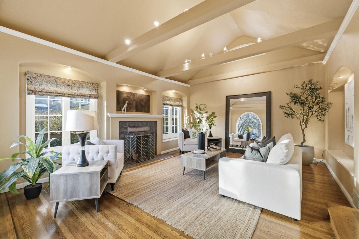 Detail Gallery Image 8 of 64 For 418 Ridge Rd, San Carlos,  CA 94070 - 5 Beds | 3 Baths