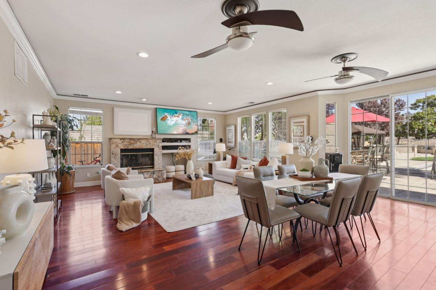 Detail Gallery Image 14 of 55 For 2276 Bentley Ridge Dr, San Jose,  CA 95138 - 6 Beds | 4/1 Baths