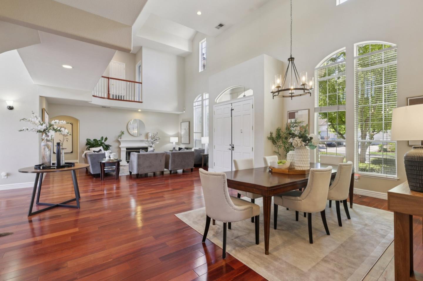 Detail Gallery Image 2 of 55 For 2276 Bentley Ridge Dr, San Jose,  CA 95138 - 6 Beds | 4/1 Baths