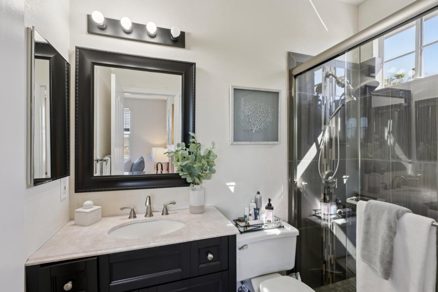 Detail Gallery Image 40 of 55 For 2276 Bentley Ridge Dr, San Jose,  CA 95138 - 6 Beds | 4/1 Baths