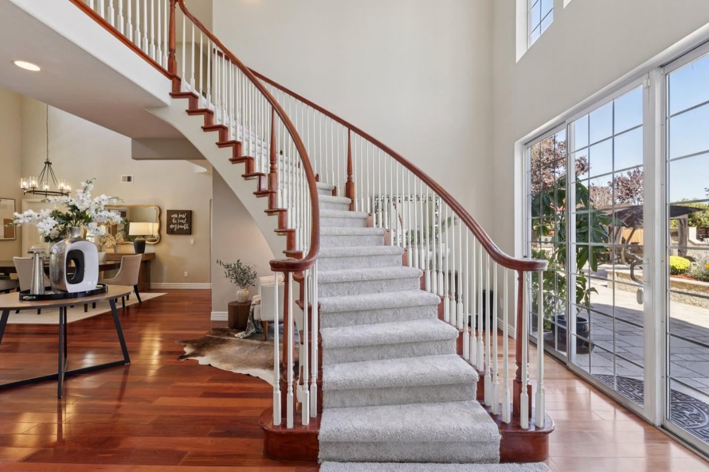 Detail Gallery Image 9 of 55 For 2276 Bentley Ridge Dr, San Jose,  CA 95138 - 6 Beds | 4/1 Baths