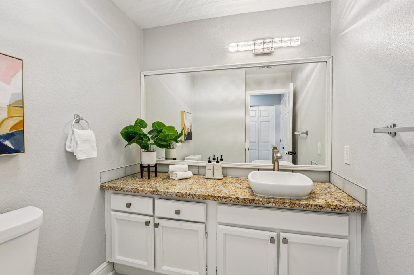 Detail Gallery Image 16 of 41 For 5405 Quebec Cmn, Fremont,  CA 94555 - 3 Beds | 2/1 Baths