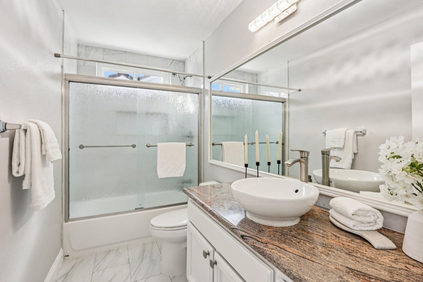 Detail Gallery Image 24 of 41 For 5405 Quebec Cmn, Fremont,  CA 94555 - 3 Beds | 2/1 Baths