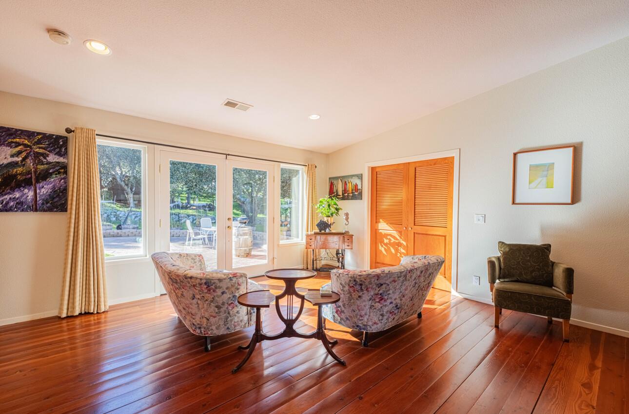 Detail Gallery Image 32 of 68 For 300 Mesa Rd, Salinas,  CA 93908 - 4 Beds | 3/1 Baths