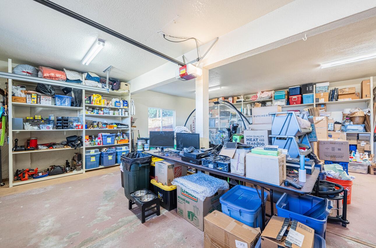 Detail Gallery Image 44 of 68 For 300 Mesa Rd, Salinas,  CA 93908 - 4 Beds | 3/1 Baths