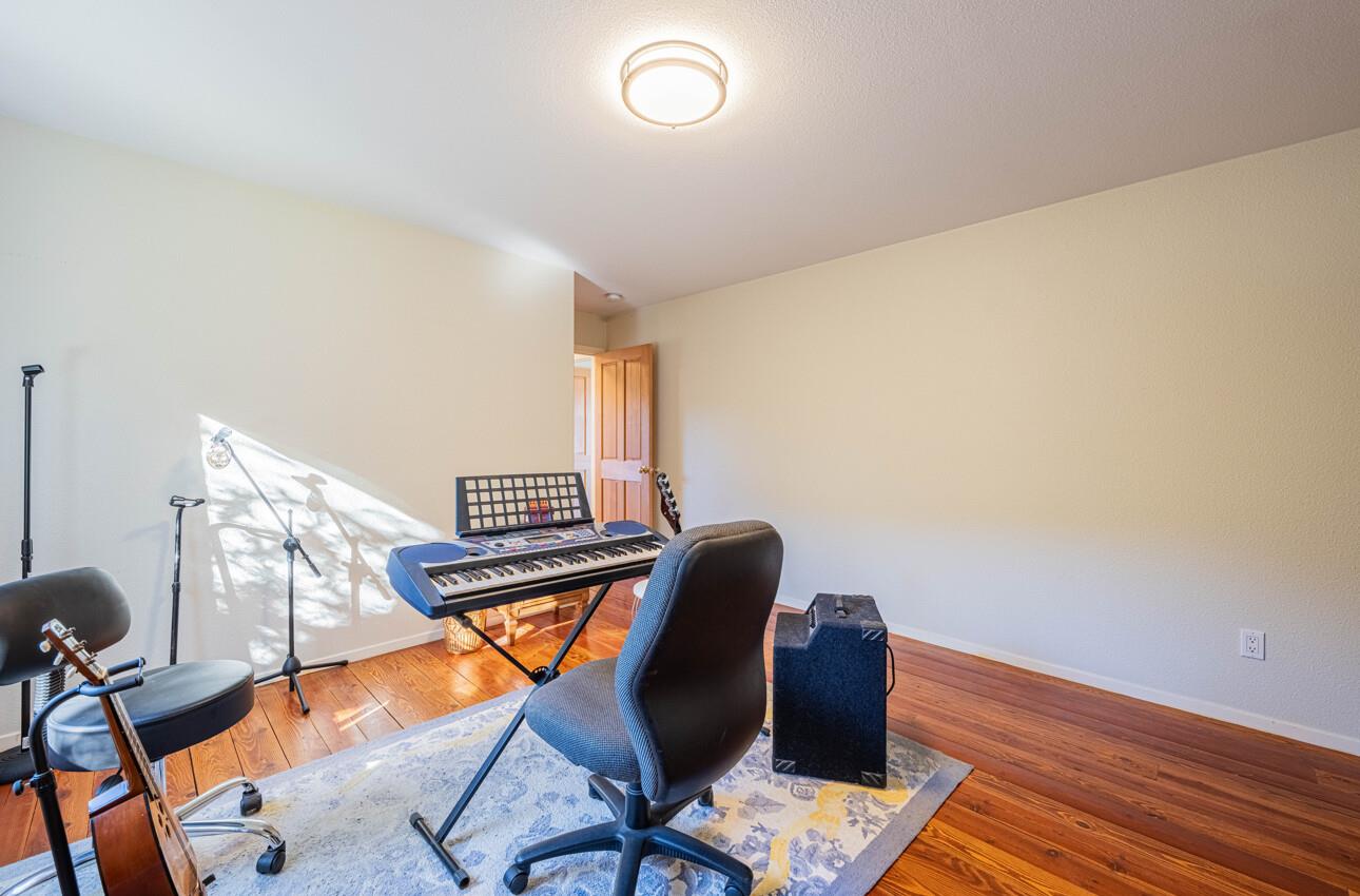 Detail Gallery Image 48 of 68 For 300 Mesa Rd, Salinas,  CA 93908 - 4 Beds | 3/1 Baths