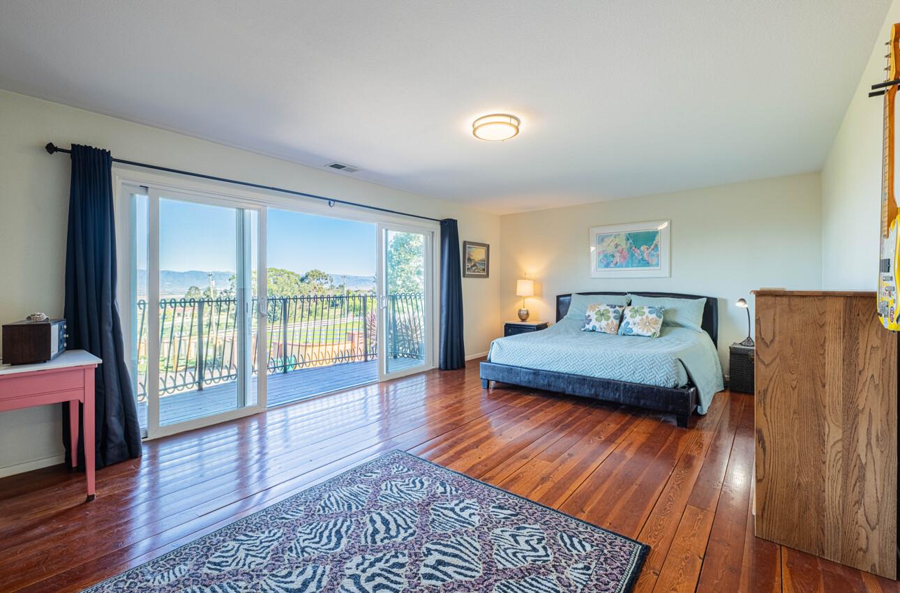 Detail Gallery Image 51 of 68 For 300 Mesa Rd, Salinas,  CA 93908 - 4 Beds | 3/1 Baths