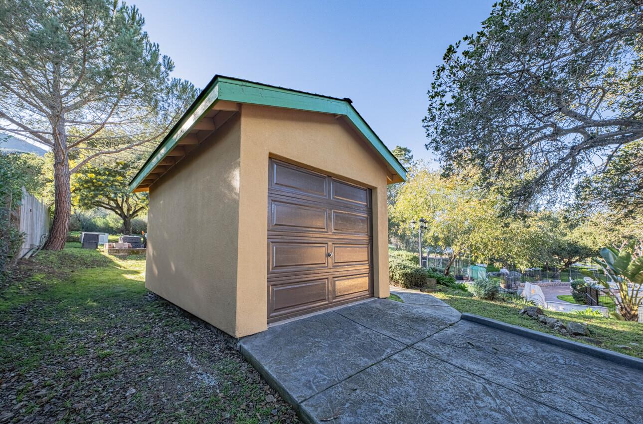 Detail Gallery Image 66 of 68 For 300 Mesa Rd, Salinas,  CA 93908 - 4 Beds | 3/1 Baths