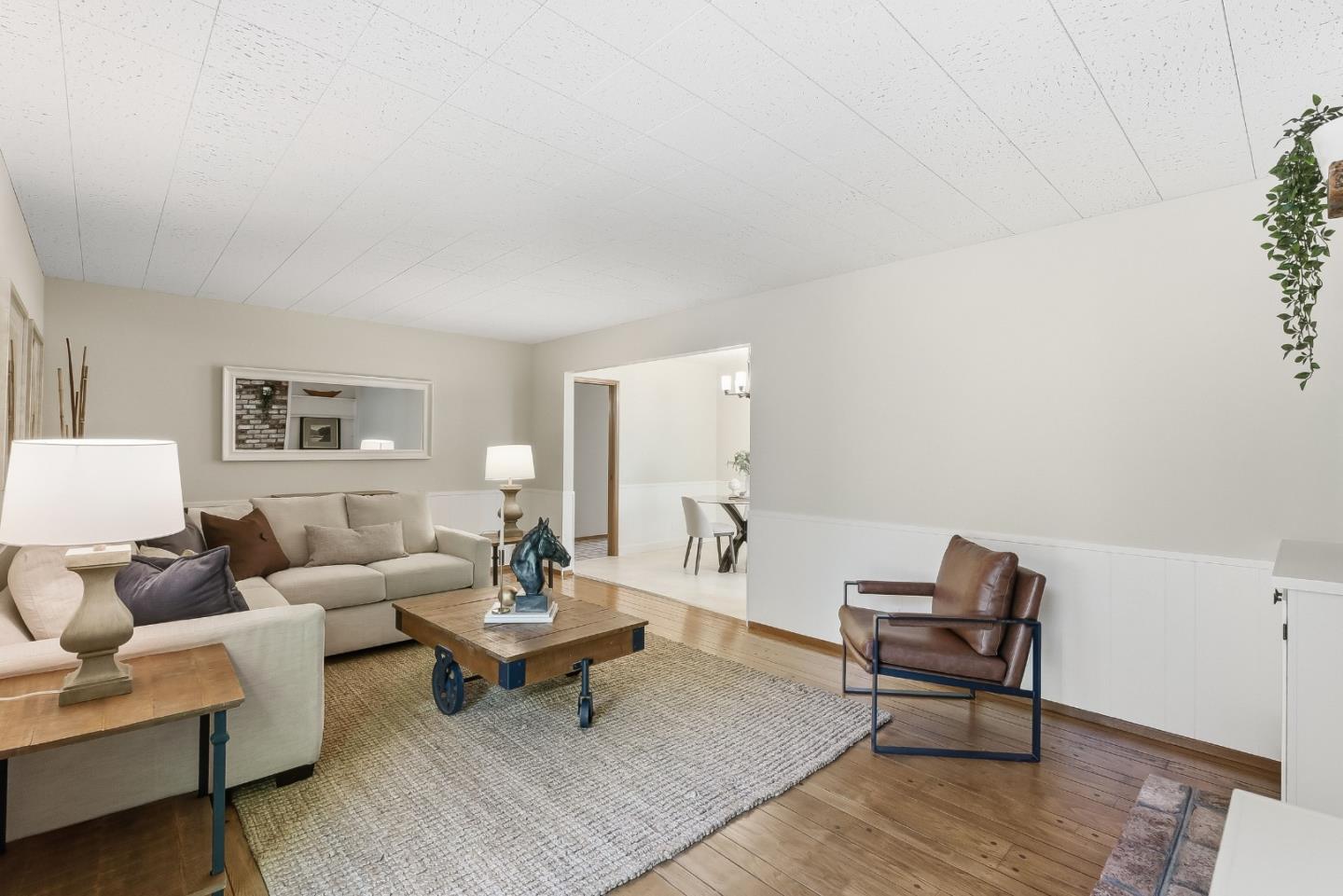 Detail Gallery Image 20 of 41 For 255 E Oakwood Blvd, Redwood City,  CA 94061 - 3 Beds | 2 Baths