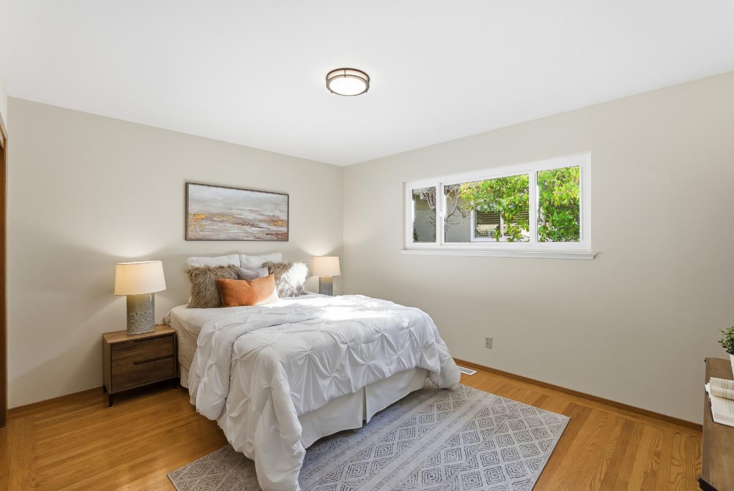 Detail Gallery Image 27 of 41 For 255 E Oakwood Blvd, Redwood City,  CA 94061 - 3 Beds | 2 Baths
