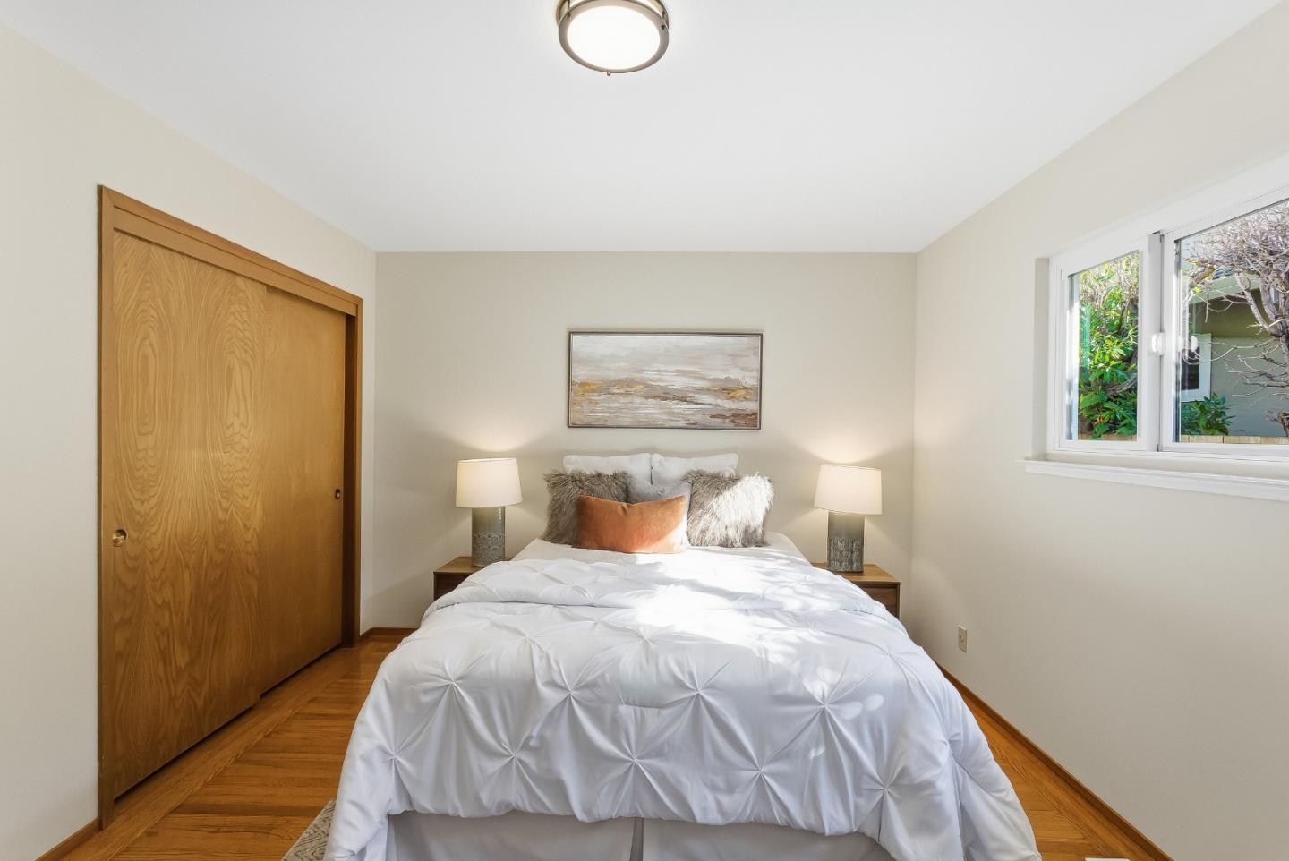 Detail Gallery Image 29 of 41 For 255 E Oakwood Blvd, Redwood City,  CA 94061 - 3 Beds | 2 Baths