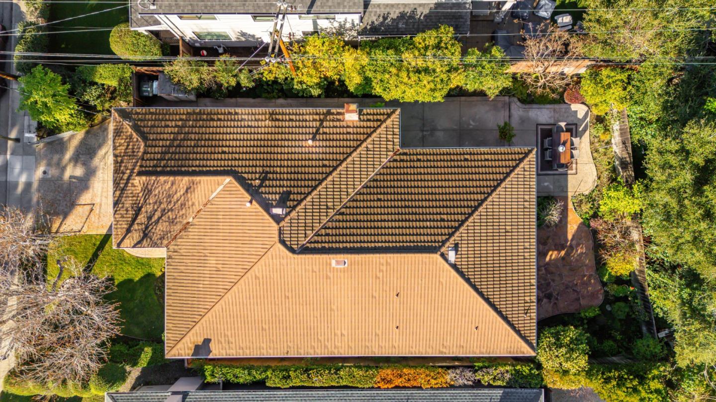 Detail Gallery Image 39 of 41 For 255 E Oakwood Blvd, Redwood City,  CA 94061 - 3 Beds | 2 Baths