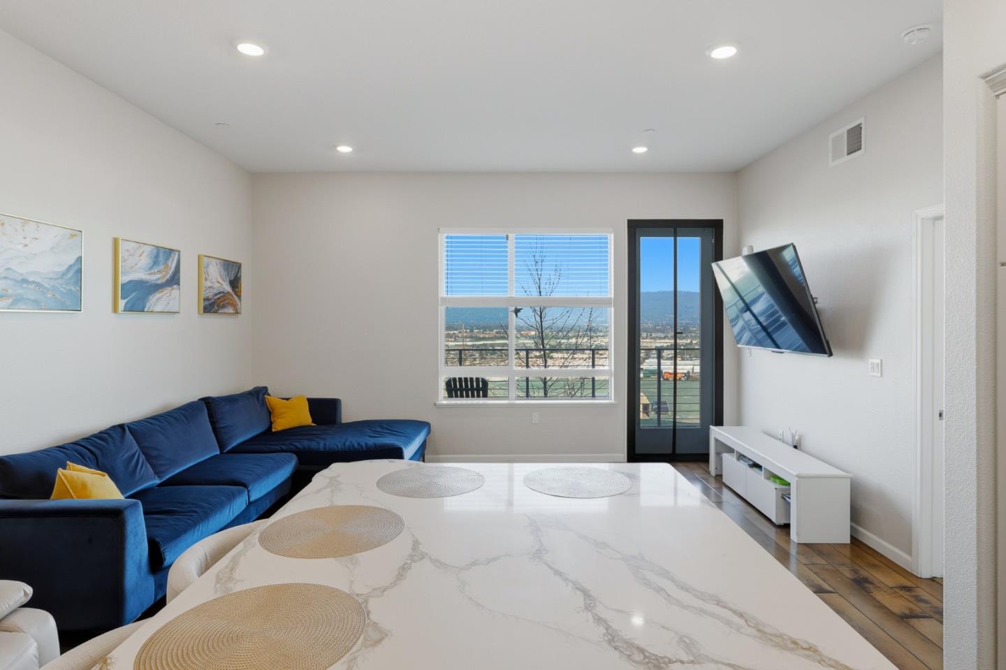 Photo #4: ML82031346 Listing: Photo #4