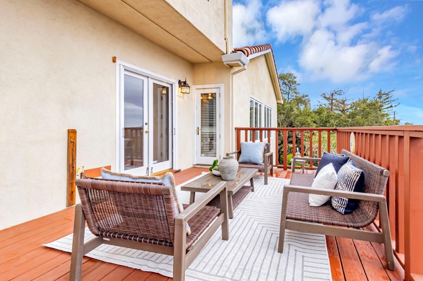 Detail Gallery Image 102 of 196 For 222 Oakley Ave, San Carlos,  CA 94070 - 5 Beds | 5 Baths