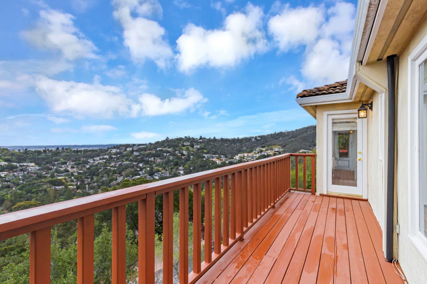 Detail Gallery Image 107 of 196 For 222 Oakley Ave, San Carlos,  CA 94070 - 5 Beds | 5 Baths