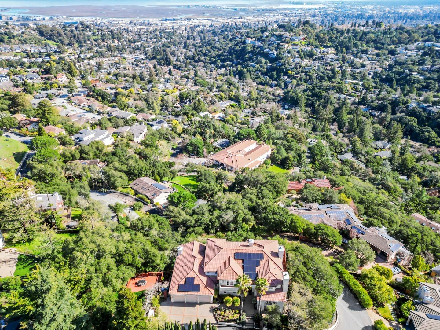 Detail Gallery Image 127 of 196 For 222 Oakley Ave, San Carlos,  CA 94070 - 5 Beds | 5 Baths