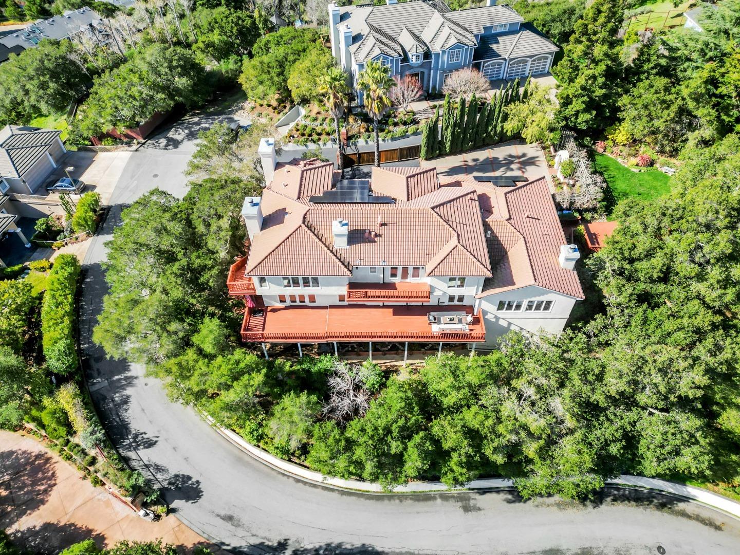 Detail Gallery Image 132 of 196 For 222 Oakley Ave, San Carlos,  CA 94070 - 5 Beds | 5 Baths