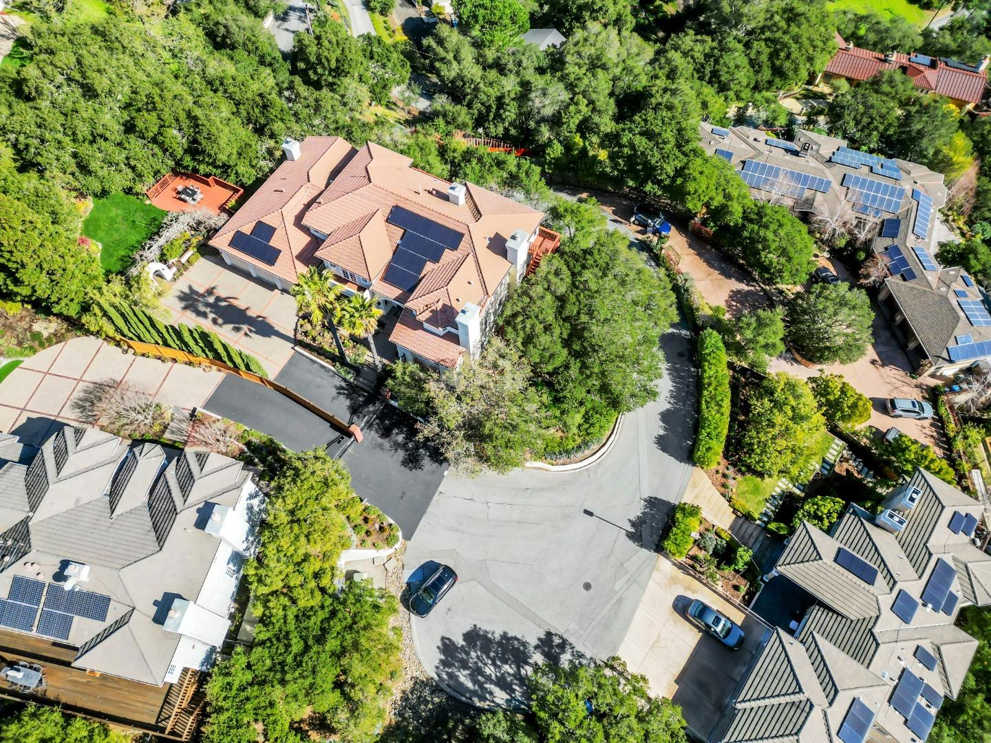 Detail Gallery Image 146 of 196 For 222 Oakley Ave, San Carlos,  CA 94070 - 5 Beds | 5 Baths