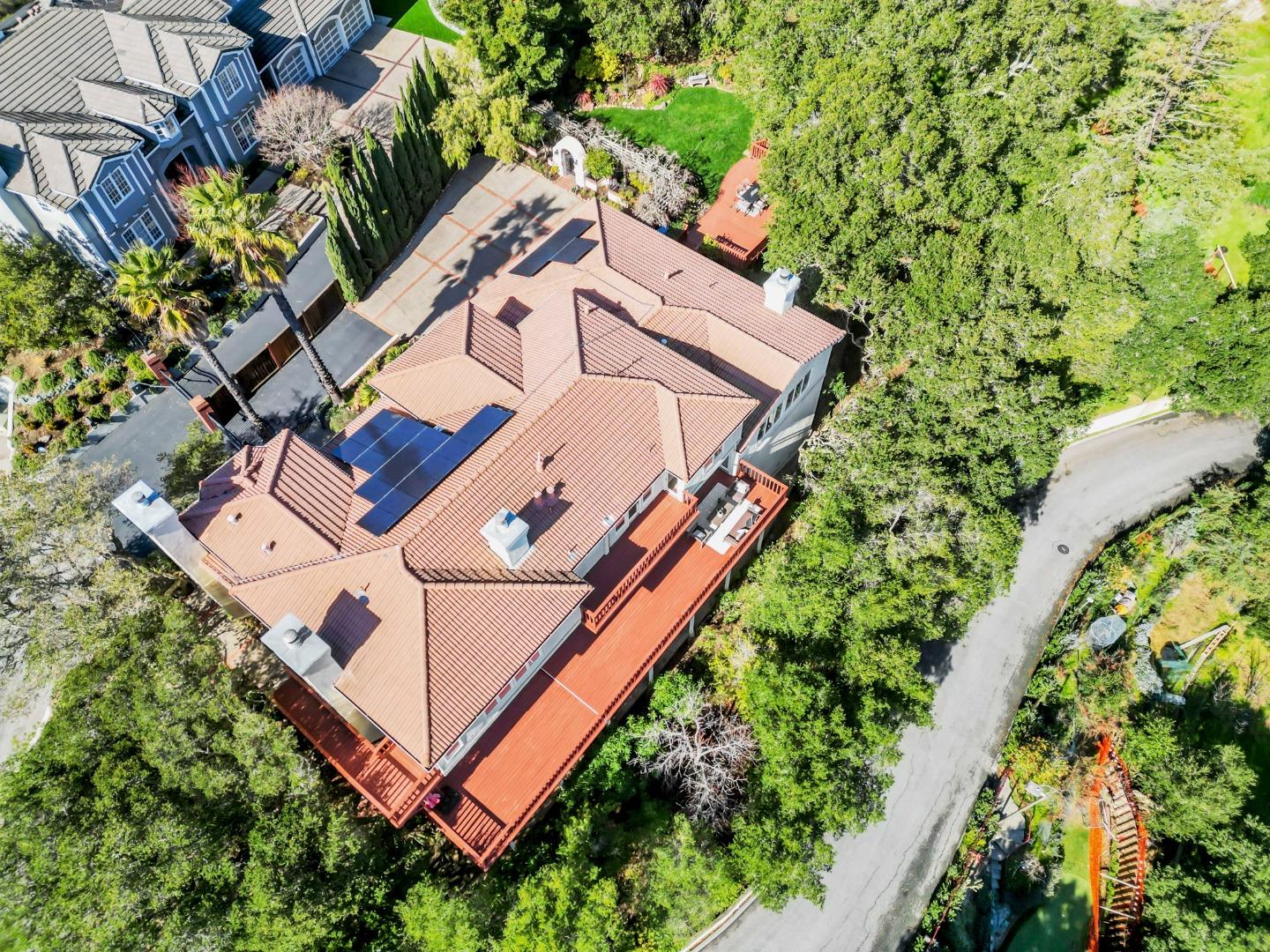 Detail Gallery Image 149 of 196 For 222 Oakley Ave, San Carlos,  CA 94070 - 5 Beds | 5 Baths