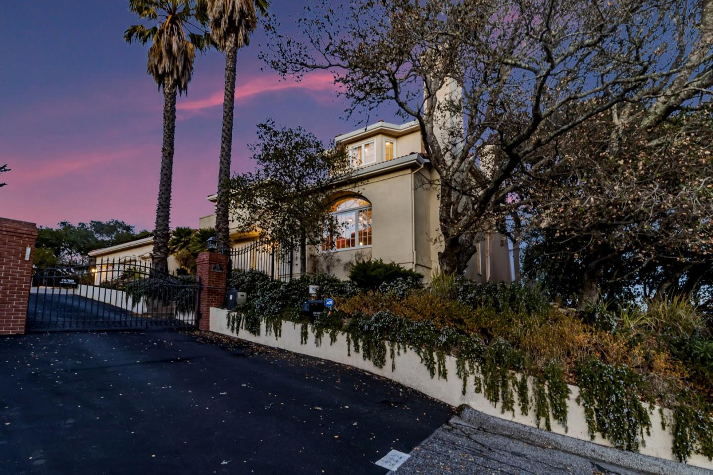 Detail Gallery Image 175 of 196 For 222 Oakley Ave, San Carlos,  CA 94070 - 5 Beds | 5 Baths