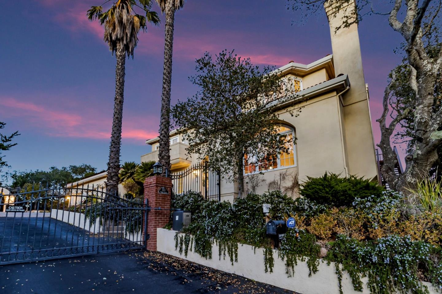 Detail Gallery Image 176 of 196 For 222 Oakley Ave, San Carlos,  CA 94070 - 5 Beds | 5 Baths