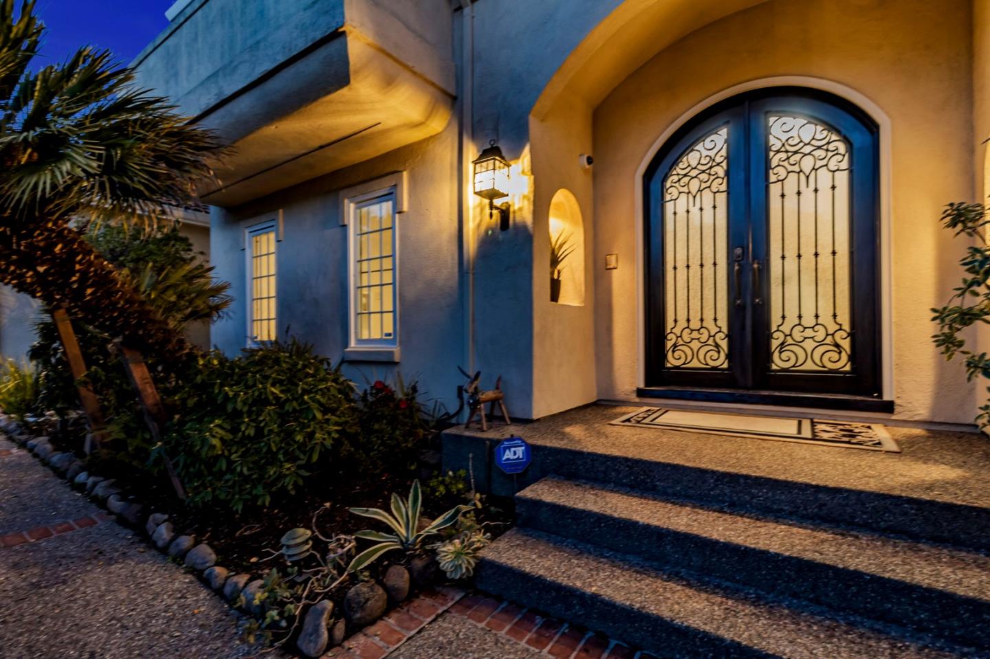 Detail Gallery Image 187 of 196 For 222 Oakley Ave, San Carlos,  CA 94070 - 5 Beds | 5 Baths