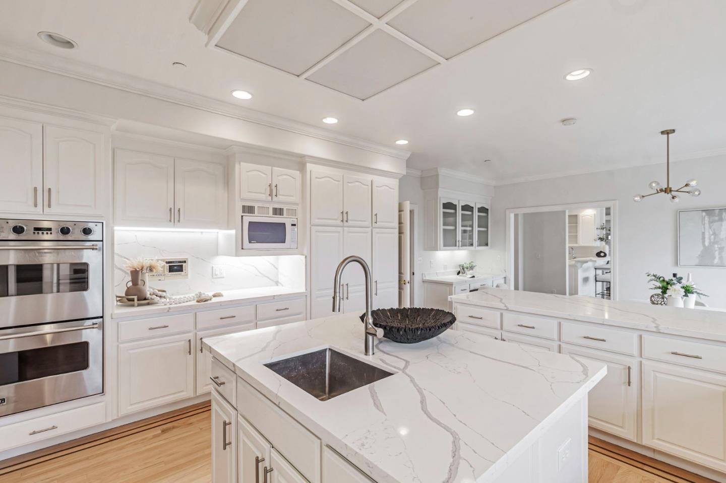 222 Oakley Avenue, San Carlos, CA, 94070