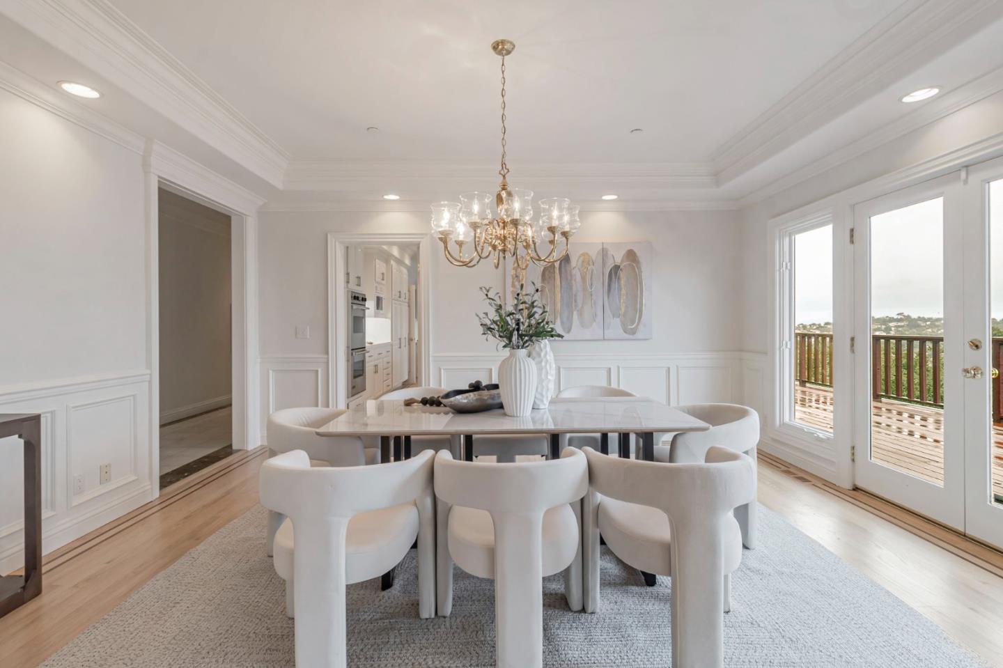 Detail Gallery Image 38 of 196 For 222 Oakley Ave, San Carlos,  CA 94070 - 5 Beds | 5 Baths