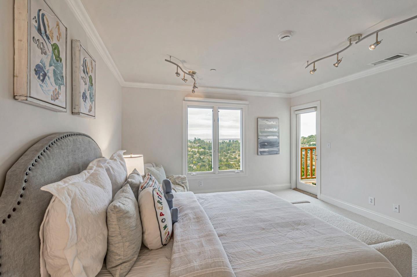 222 Oakley Avenue, San Carlos, CA, 94070