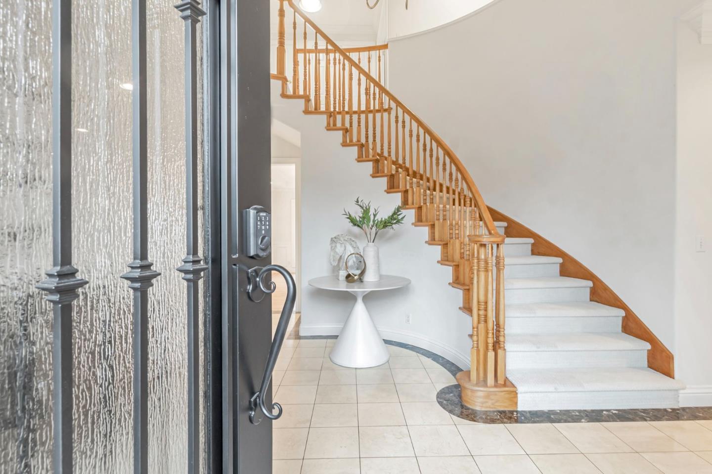 Detail Gallery Image 8 of 196 For 222 Oakley Ave, San Carlos,  CA 94070 - 5 Beds | 5 Baths