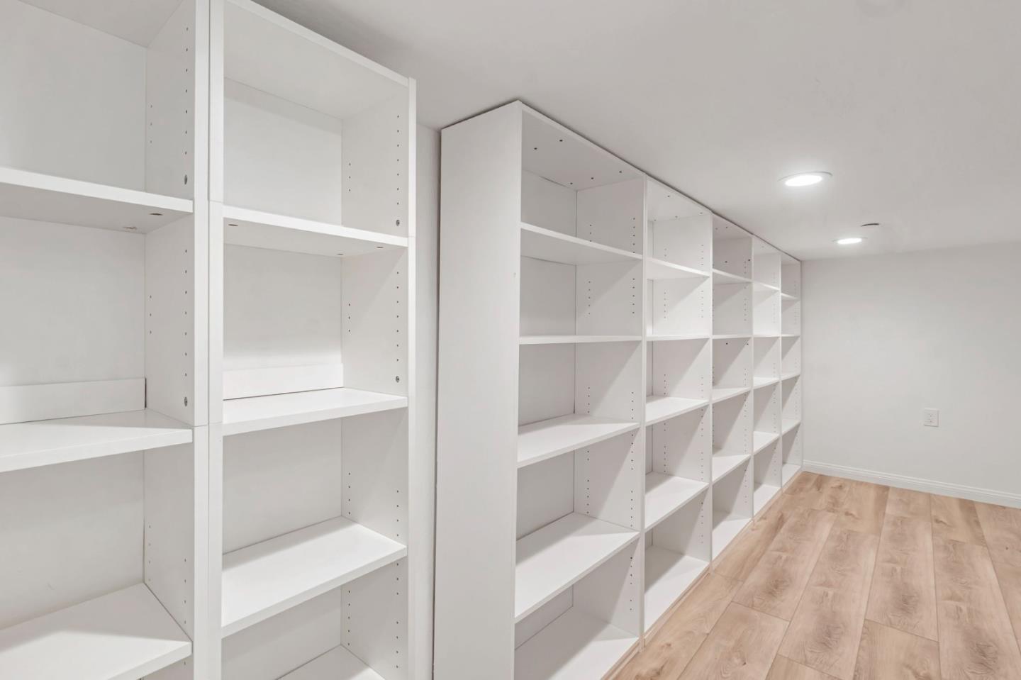 Detail Gallery Image 80 of 196 For 222 Oakley Ave, San Carlos,  CA 94070 - 5 Beds | 5 Baths