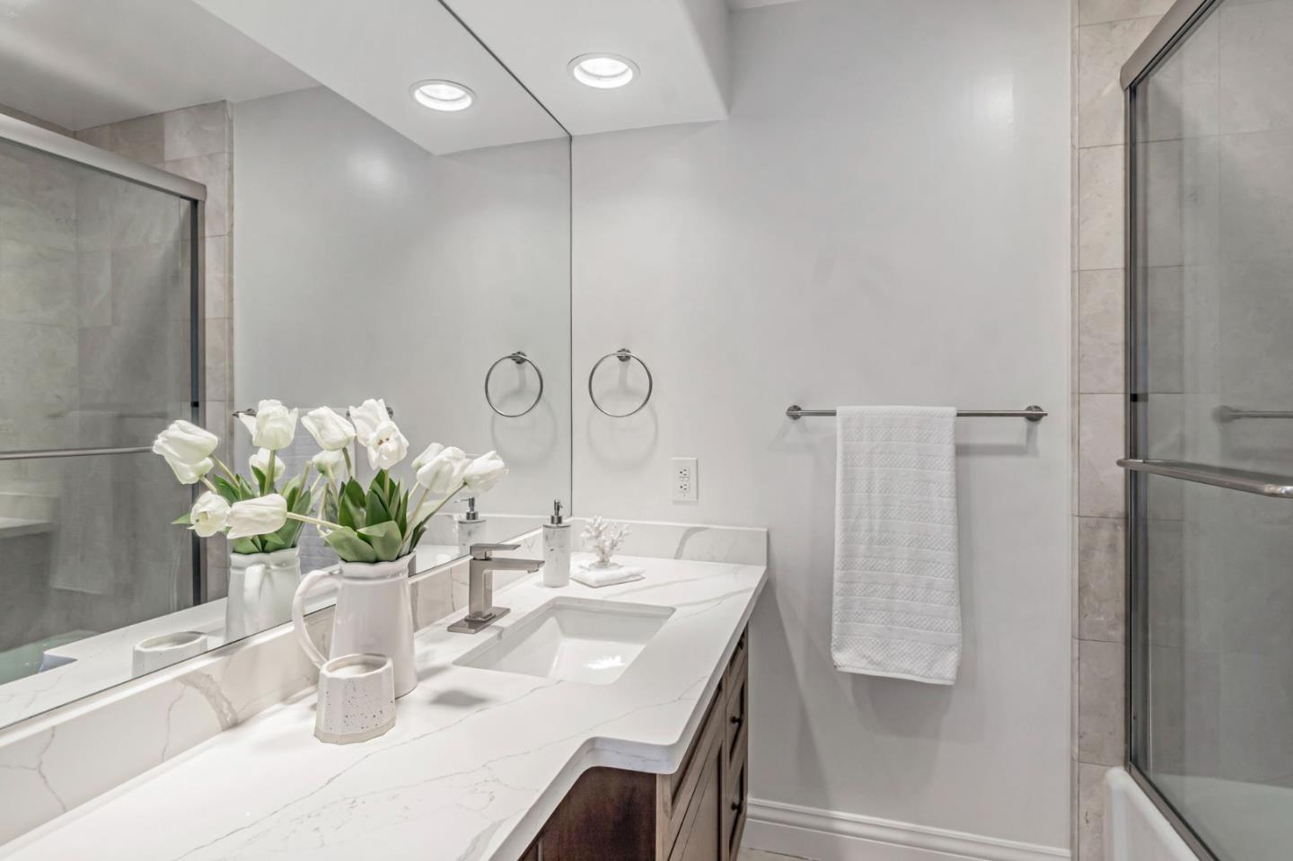 Detail Gallery Image 89 of 196 For 222 Oakley Ave, San Carlos,  CA 94070 - 5 Beds | 5 Baths