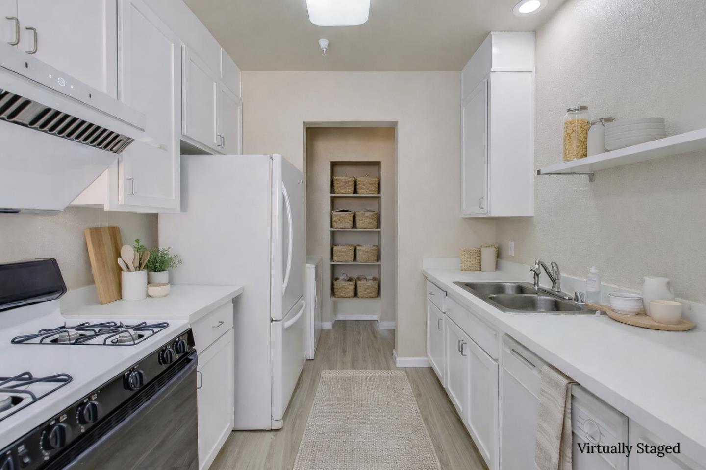 Photo #4: ML82031350 Listing: Photo #4