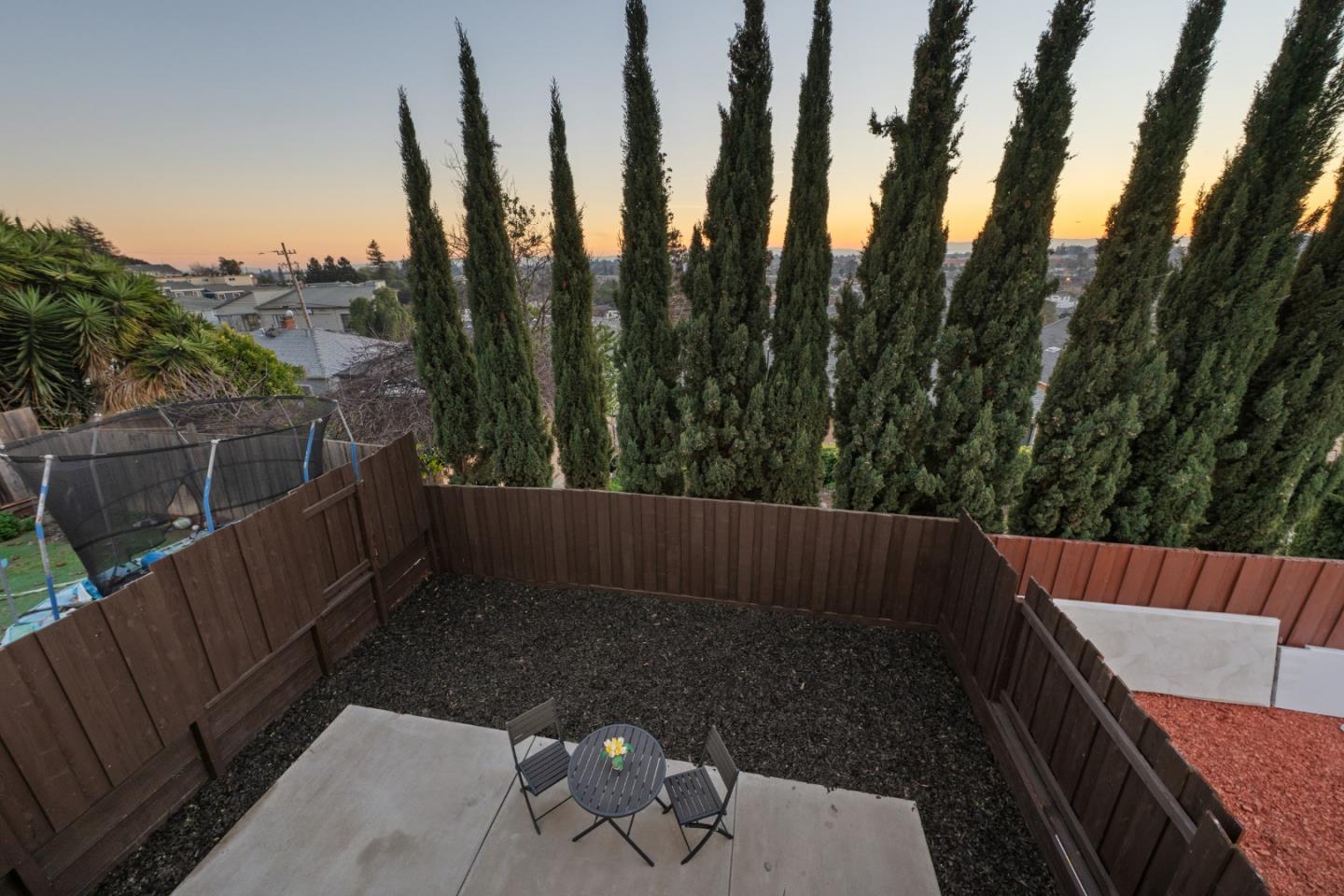 Detail Gallery Image 64 of 73 For 15675 Liberty St, San Leandro,  CA 94578 - 3 Beds | 2/1 Baths