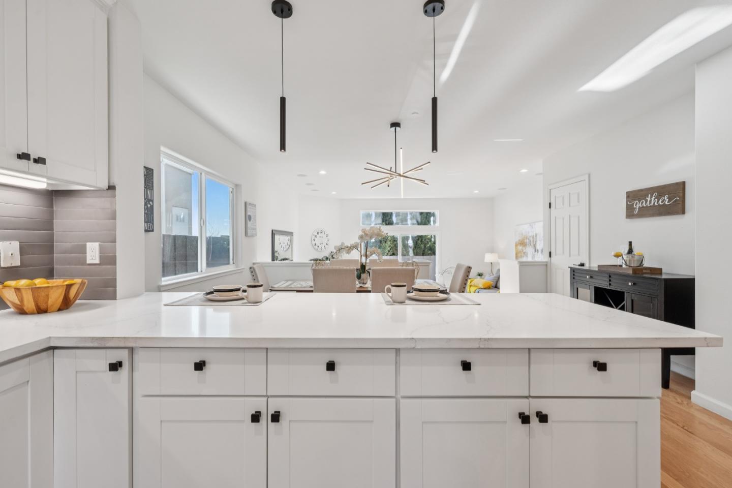 Detail Gallery Image 8 of 73 For 15675 Liberty St, San Leandro,  CA 94578 - 3 Beds | 2/1 Baths