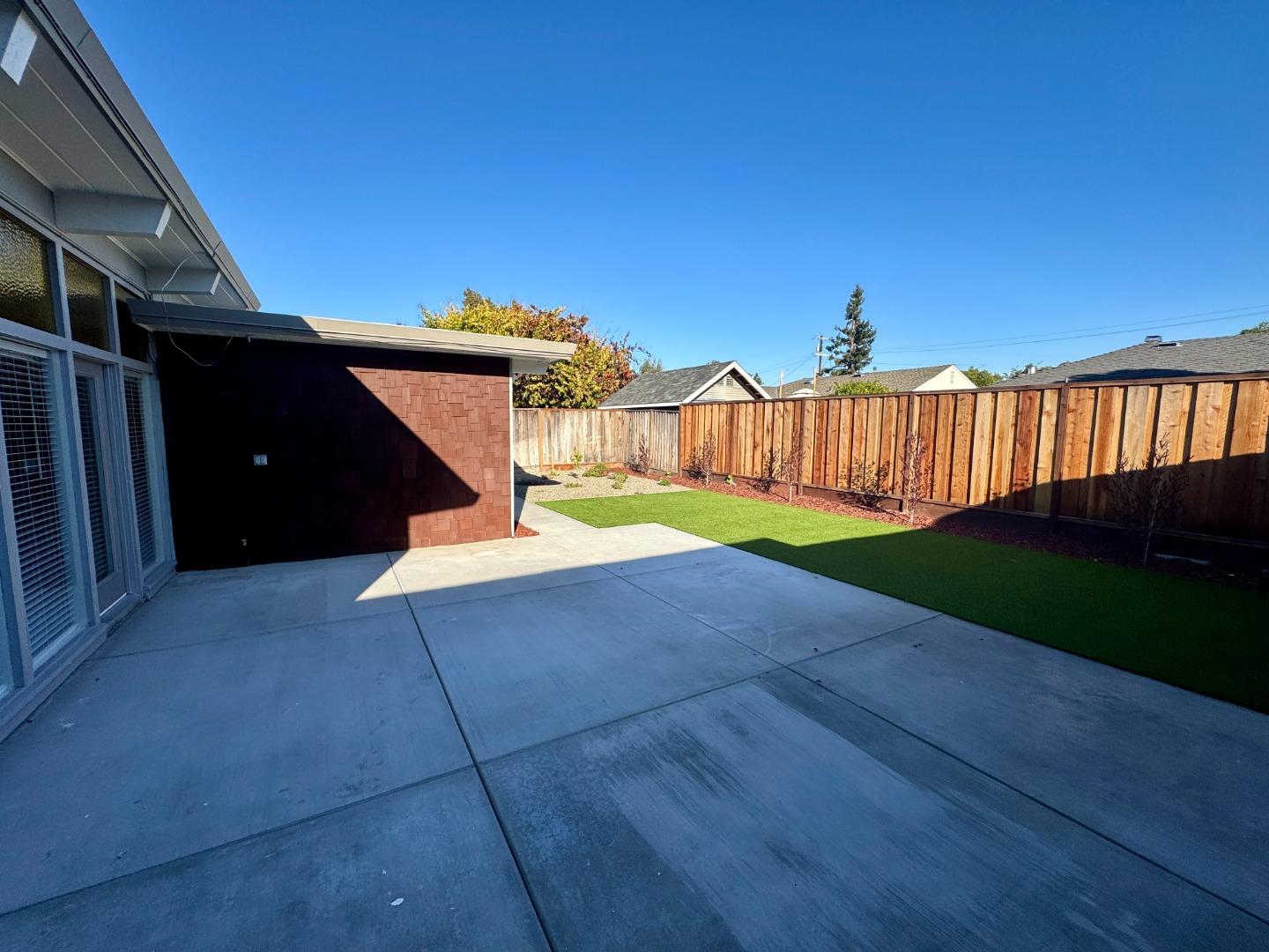 Detail Gallery Image 26 of 28 For 554 Maple Ave, Sunnyvale,  CA 94085 - 3 Beds | 1 Baths